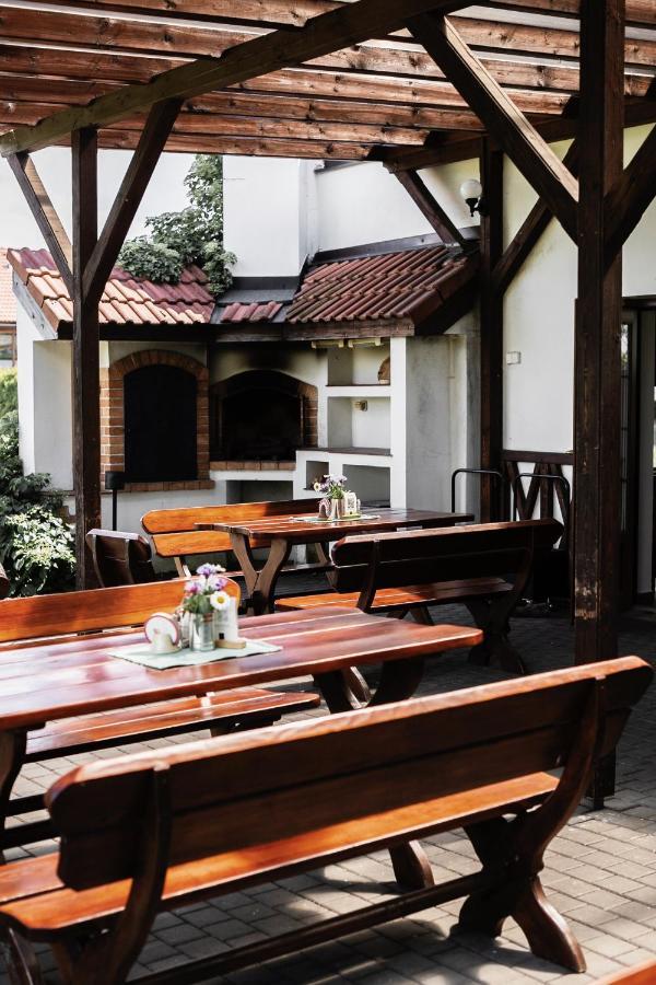 Hotel Farma Pelhřimov Екстериор снимка