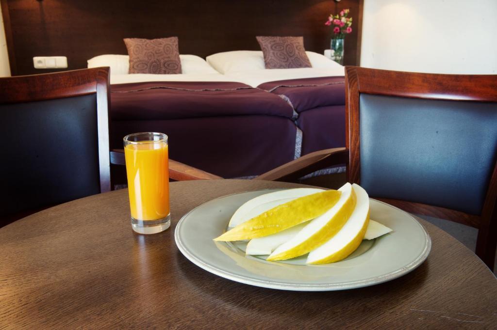 Hotel Farma Pelhřimov Стая снимка